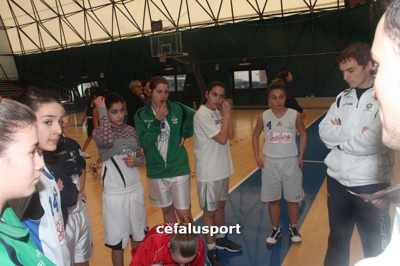 120218 basket 061_tn.jpg